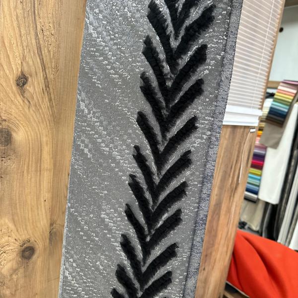 Jakarlı Dokulu Fon Perde